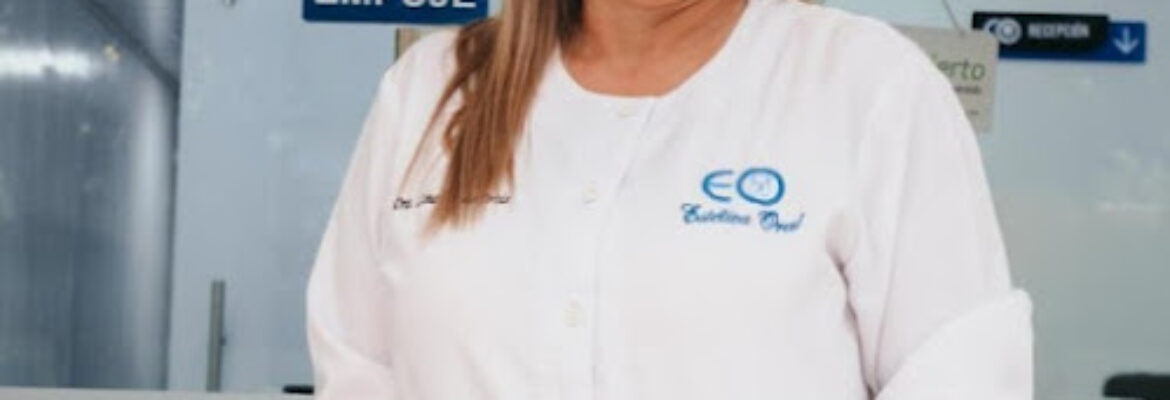 Dra. Lina Maria Ortiz Martinez, Odontólogo